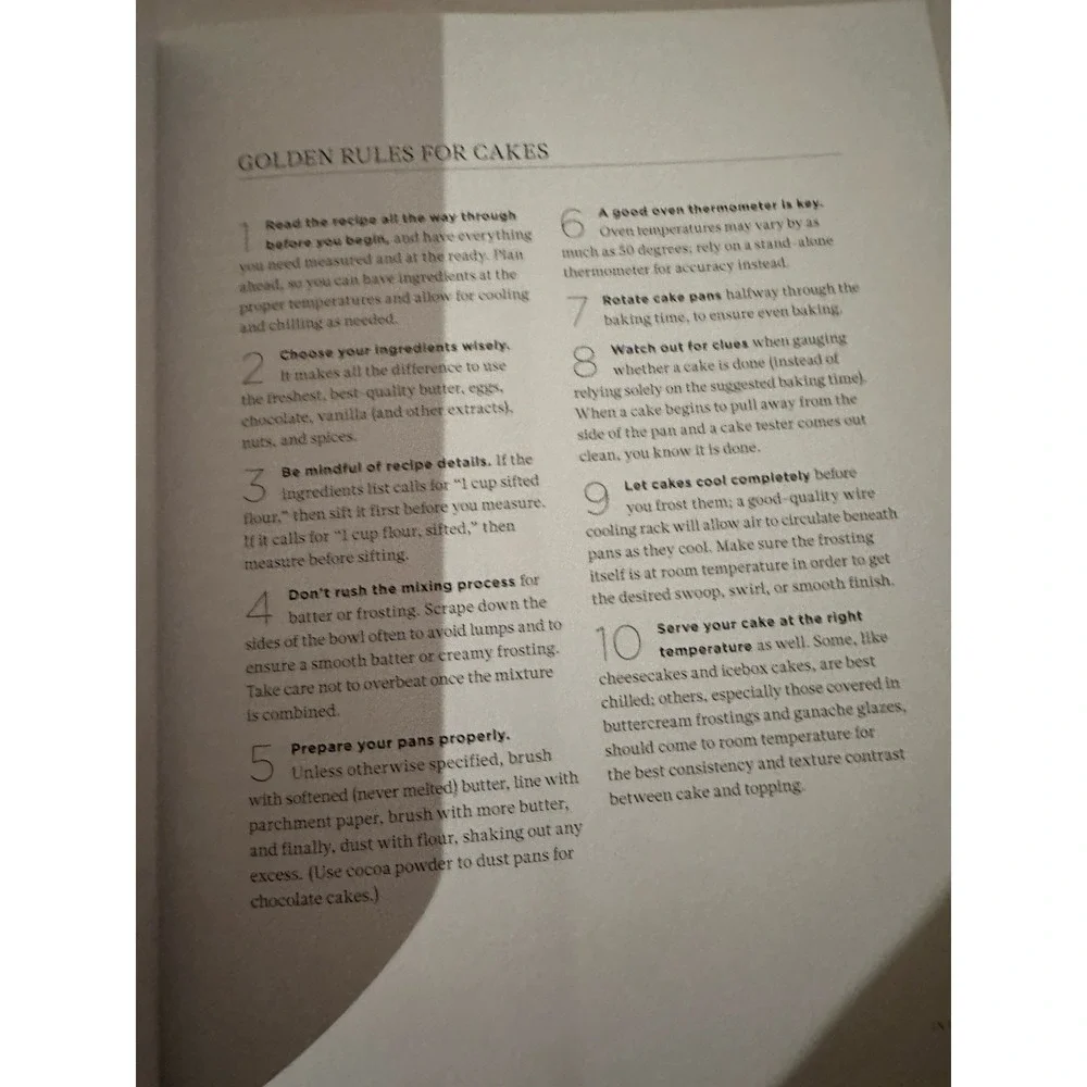 Martha Stewart's Cakes: Our First-Ever Book of Bundts, Loaves Etc TPB 1st Ed EC‎
